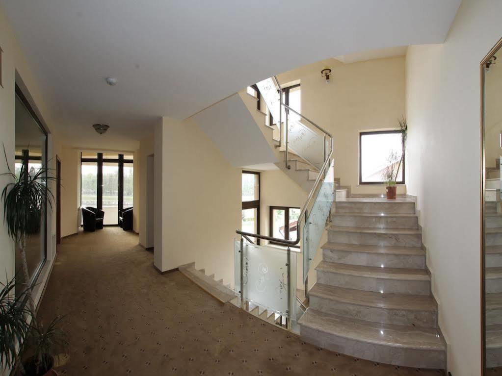 Oscar Hotel 3*