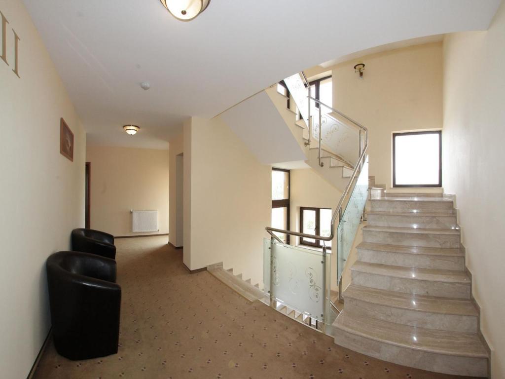 Oscar Hotel